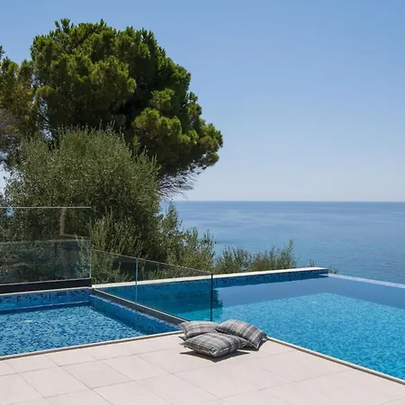 Alkyoni By Posarellivillas Villa
